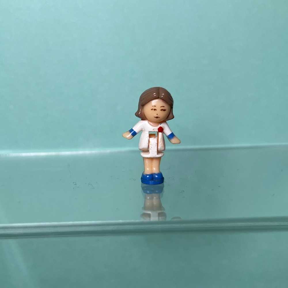 Vintage Polly Pocket 1990 Polly’s Hair Salon, Pixie